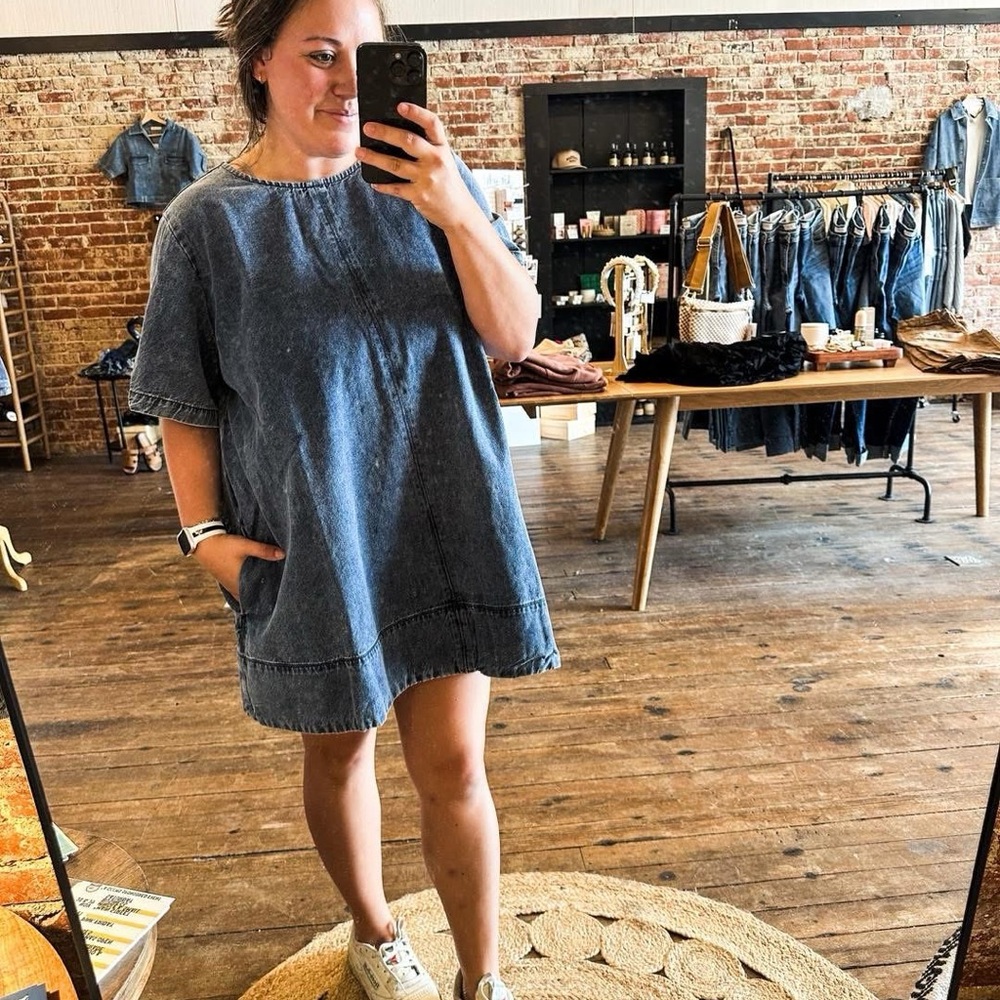 Washed Blue Denim Short-Sleeve Mini Dress
